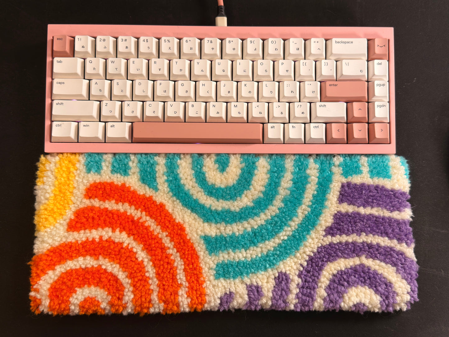 Circles Wrist Rug