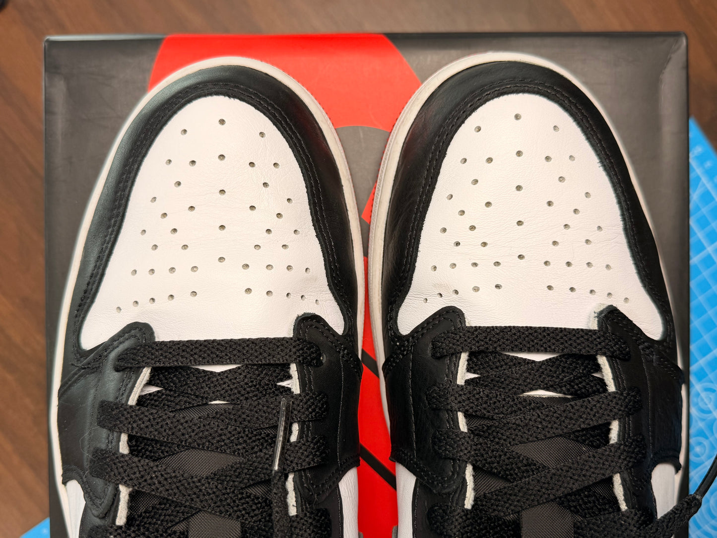 Jordan 1 Low Retro OG Black Toe - Size 13 (Used)
